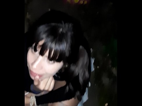 ❤️ Gatvėje išsipūtęs penis mainais už saldainius Porno vk prie porno lt.porno-flix.ru ﹏