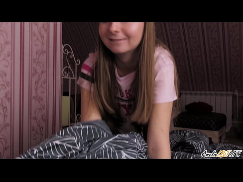 ❤️ Blondinė giliai čiulpia savo BFF ir gauna spermos į burną Porno vk prie porno lt.porno-flix.ru ﹏